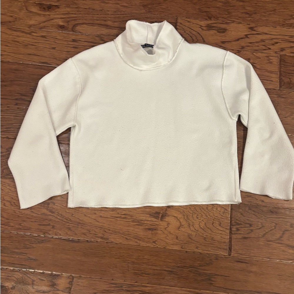 Zara White Ribbed Mock Neck Long Sleeve Top | Size L Boxy Sweater